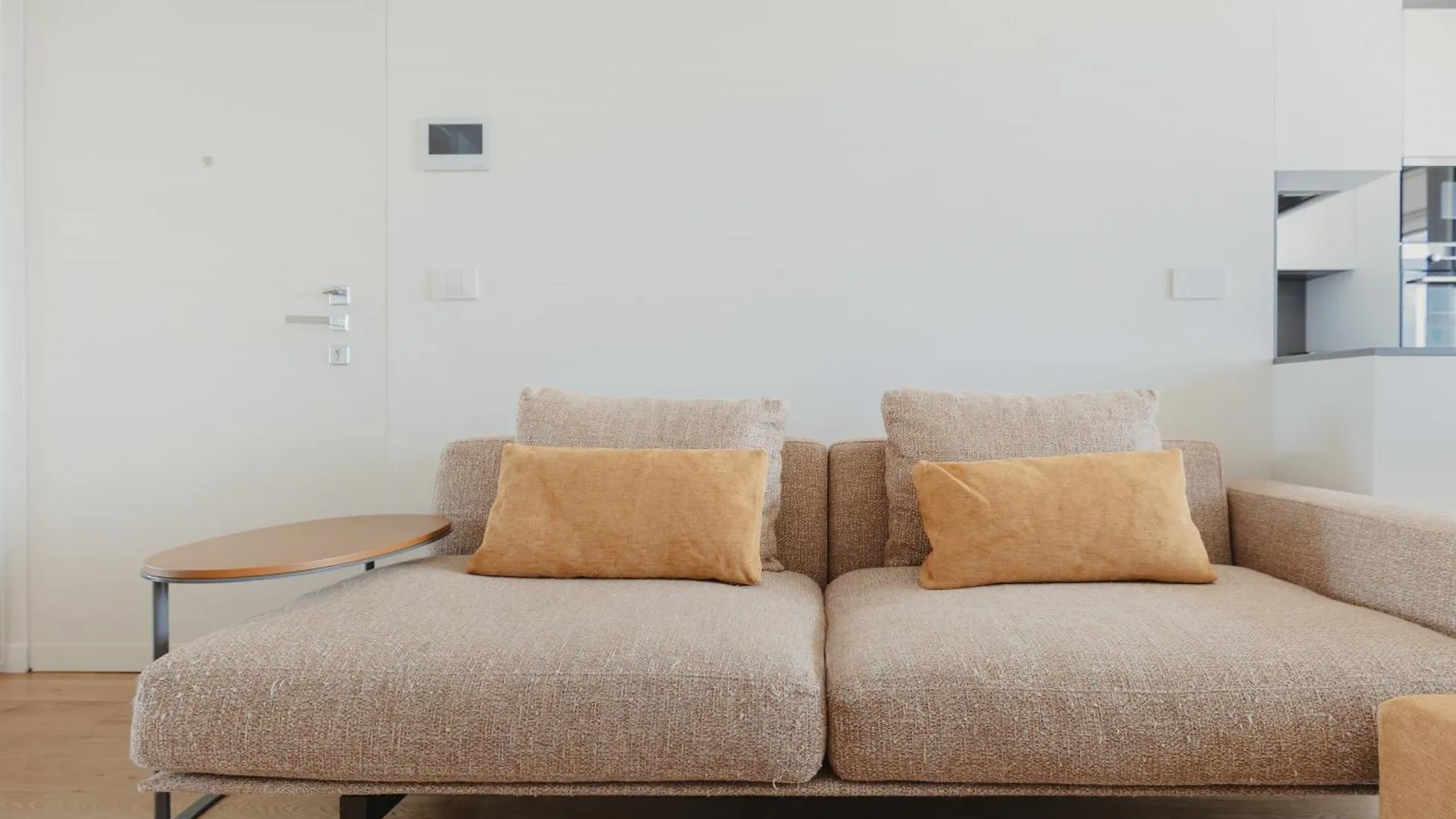 Gohost - Skyline Apartment Walking Distance From Central Station Μιλάνο 0*,  Ιταλία